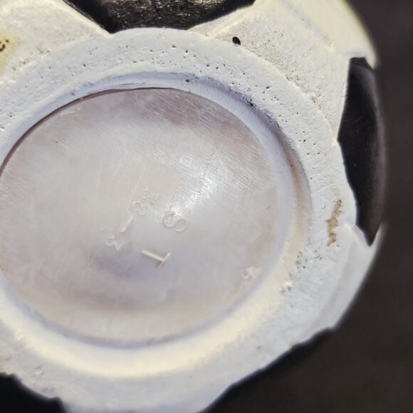 Vintage 1966 Snoopy Soccer Bank, Piggy Bank, Peanuts Collectibles, Charlie Brown - Picture 6 of 9